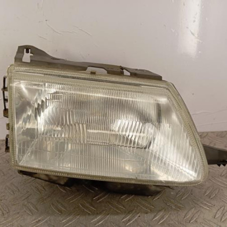 Optique avant principal droit (feux)(phare) CITROEN SAXO Photo n°1