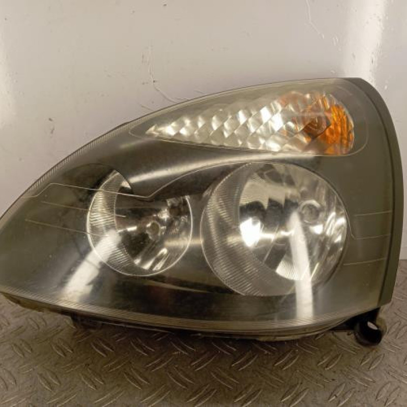 Optique avant principal gauche (feux)(phare) RENAULT CLIO 2