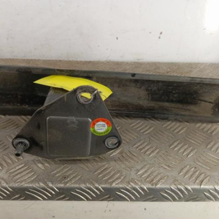 Renfort pare choc arriere (traverse) MERCEDES CLASSE A 169