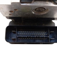 Bloc ABS (freins anti-blocage) VOLVO V 40 CROSS COUNTRY Photo n°3