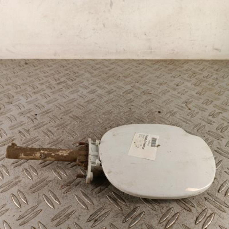 Trappe d'essence RENAULT CLIO 2 CAMPUS