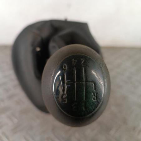 Pommeau de vitesses RENAULT TRAFIC 2