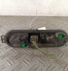 Platine feu arriere gauche PEUGEOT 5008 1