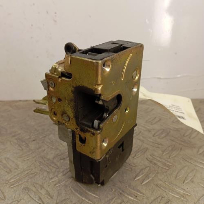 Serrure avant gauche CITROEN XSARA