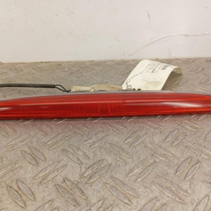 Feu arriere stop central RENAULT SCENIC 1