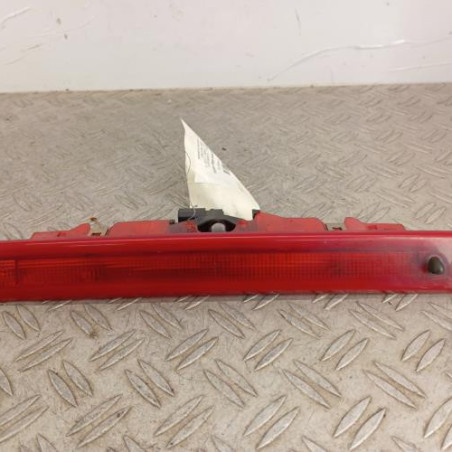 Feu arriere stop central RENAULT CLIO 3 Photo n°1