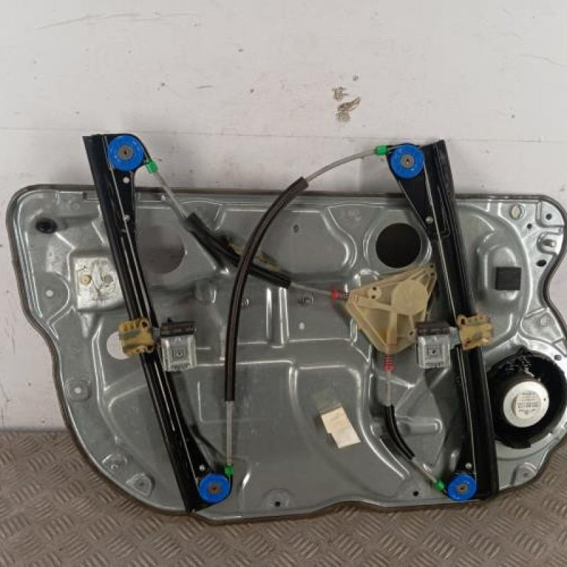 Leve vitre electrique avant droit VOLKSWAGEN POLO 4