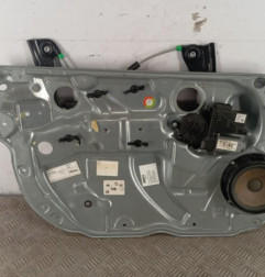 Leve vitre electrique avant gauche VOLKSWAGEN POLO 4 Photo n°1