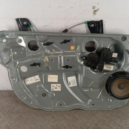 Leve vitre electrique avant gauche VOLKSWAGEN POLO 4 Photo n°1