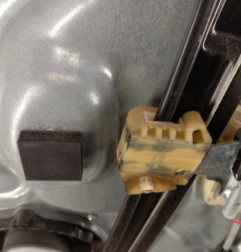 Leve vitre electrique avant gauche VOLKSWAGEN POLO 4 Photo n°6