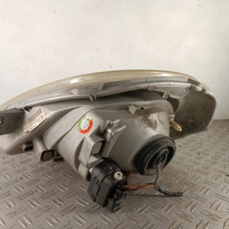 Optique avant principal droit (feux)(phare) RENAULT TRAFIC 2