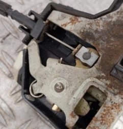 Serrure avant gauche RENAULT CLIO 2 Photo n°5