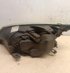 Optique avant principal droit (feux)(phare) FORD FOCUS 2