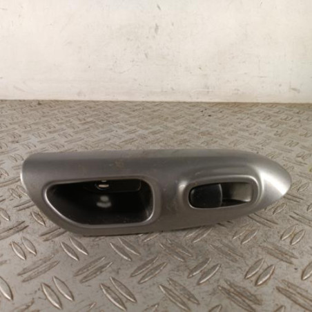 Interrupteur de leve vitre arriere droit NISSAN JUKE 1 Photo n°1