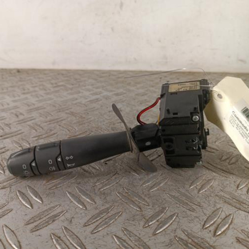 Commodo phare DACIA LOGAN MCV 1