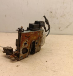 Serrure avant gauche AUDI A3 1 Photo n°3