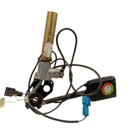 Attache ceinture avant gauche RENAULT MASTER 2 Photo n°1