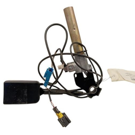 Attache ceinture avant gauche RENAULT MASTER 2