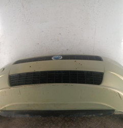 Pare choc avant FIAT GRANDE PUNTO Photo n°1