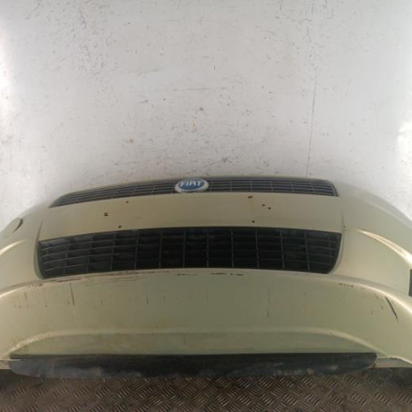 Pare choc avant FIAT GRANDE PUNTO Photo n°1