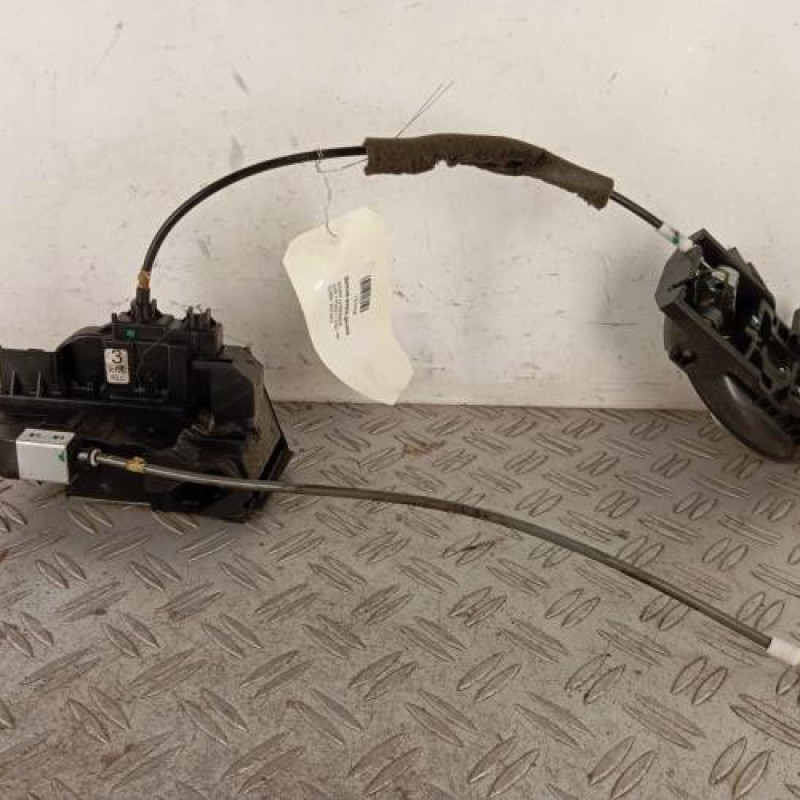 Serrure arriere gauche NISSAN JUKE 1