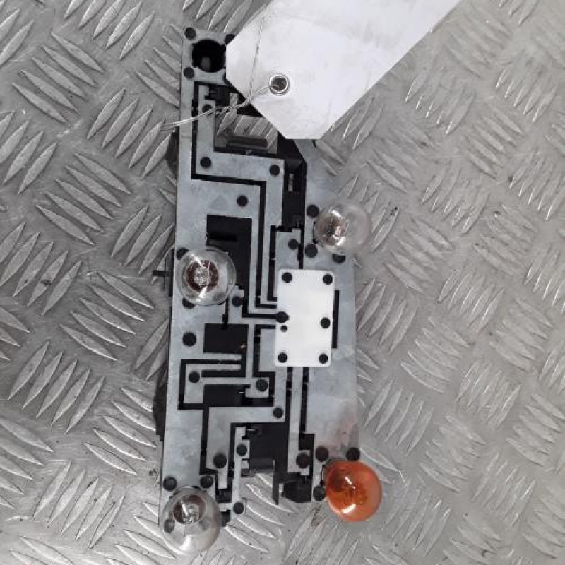 Platine feu arriere droit PEUGEOT 406