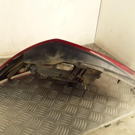 Feu arriere principal droit (feux) OPEL CORSA D