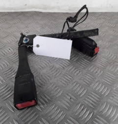 Attache ceinture avant gauche OPEL CORSA D Photo n°1