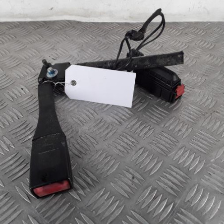 Attache ceinture avant gauche OPEL CORSA D Photo n°1