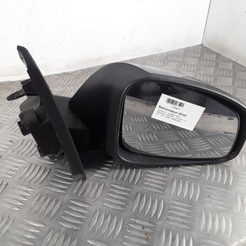 Retroviseur droit RENAULT MEGANE 3 Retroviseur droit RENAULT MEGANE 3