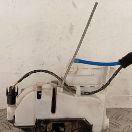 Serrure avant gauche VOLKSWAGEN POLO 3