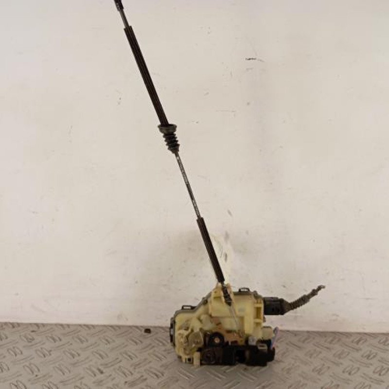 Serrure arriere gauche SEAT IBIZA 3