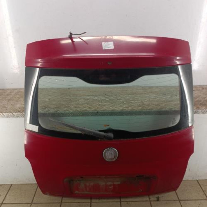 Malle/Hayon arriere FIAT 500 2