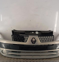 Pare choc avant RENAULT CLIO 2 Photo n°1