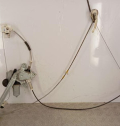 Leve vitre electrique avant droit TOYOTA IQ Photo n°1