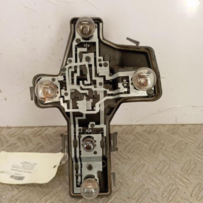 Platine feu arriere gauche VOLKSWAGEN TOURAN 1