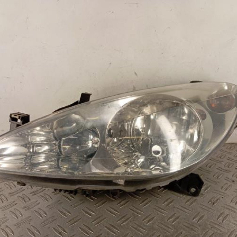 Optique avant principal gauche (feux)(phare) PEUGEOT 307