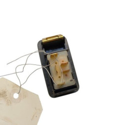 Interrupteur de leve vitre avant droit VOLKSWAGEN POLO 3