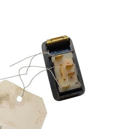 Interrupteur de leve vitre avant droit VOLKSWAGEN POLO 3