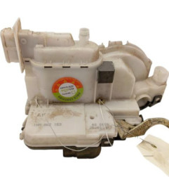 Serrure avant gauche VOLKSWAGEN POLO 3 Photo n°5