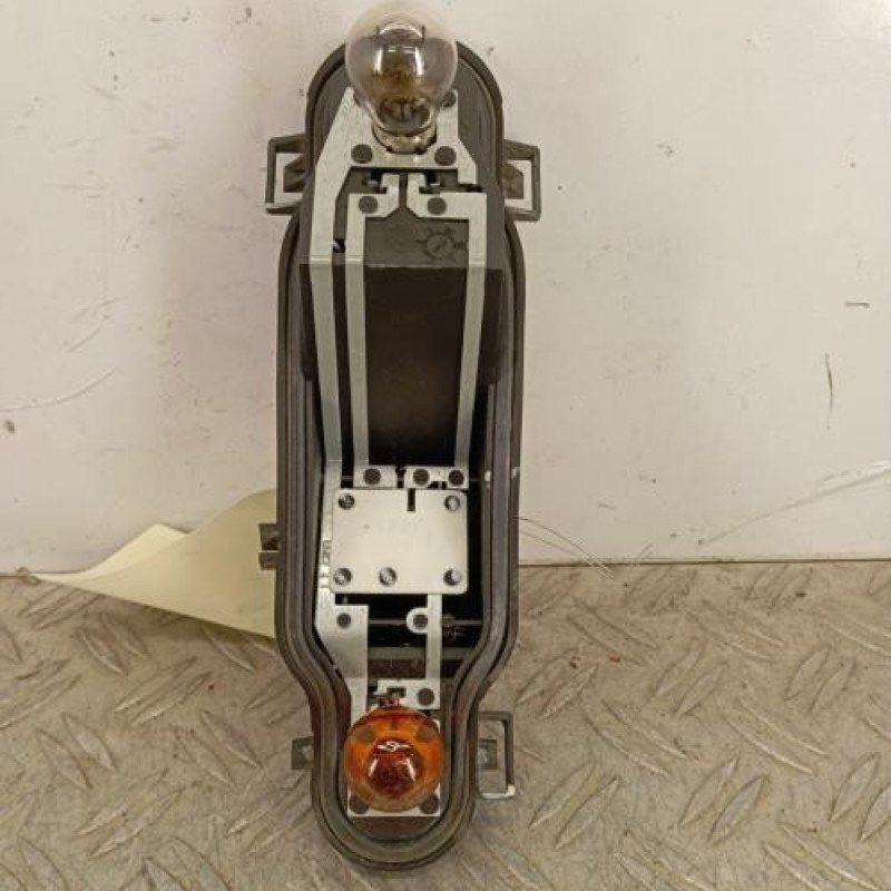 Platine feu arriere droit RENAULT SCENIC 3 Platine feu arriere droit RENAULT SCENIC 3