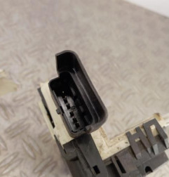 Serrure avant gauche PEUGEOT 308 1 Photo n°4