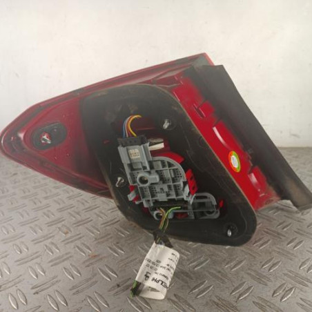 Feu arriere principal droit (feux) MERCEDES CLASSE C 204