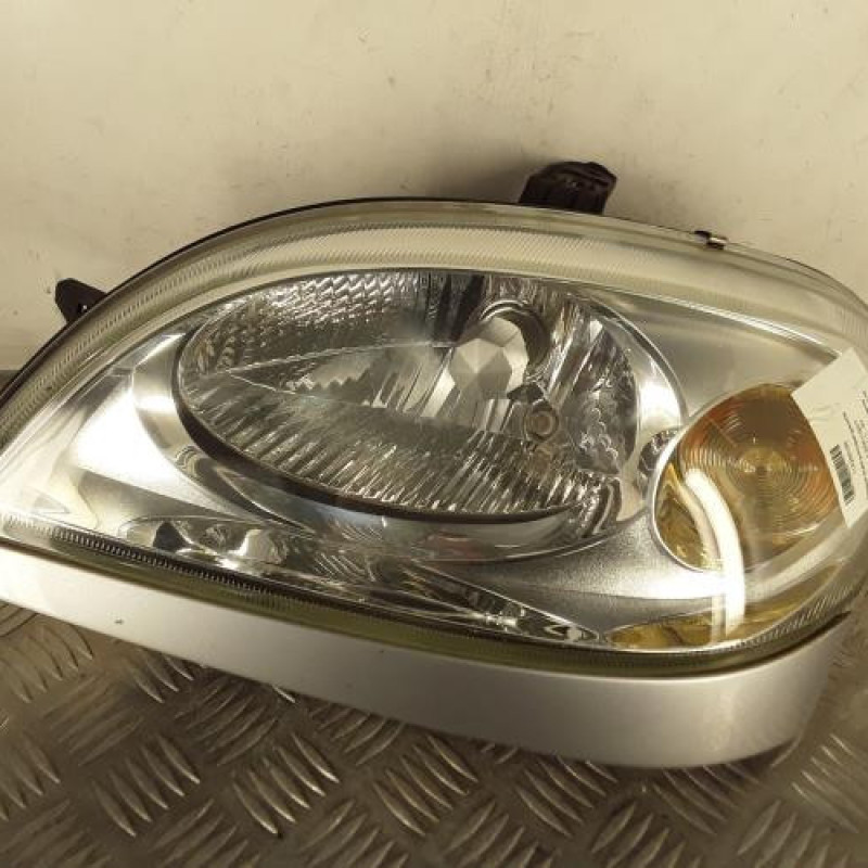 Optique avant principal gauche (feux)(phare) CITROEN SAXO