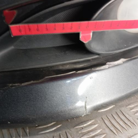 Pare choc avant TOYOTA AURIS 1