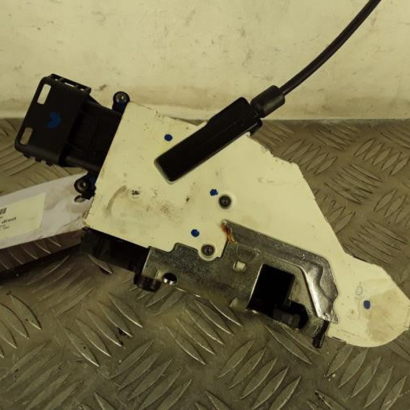 Serrure avant droit CITROEN C4 PICASSO 1 Serrure avant droit CITROEN C4 PICASSO 1