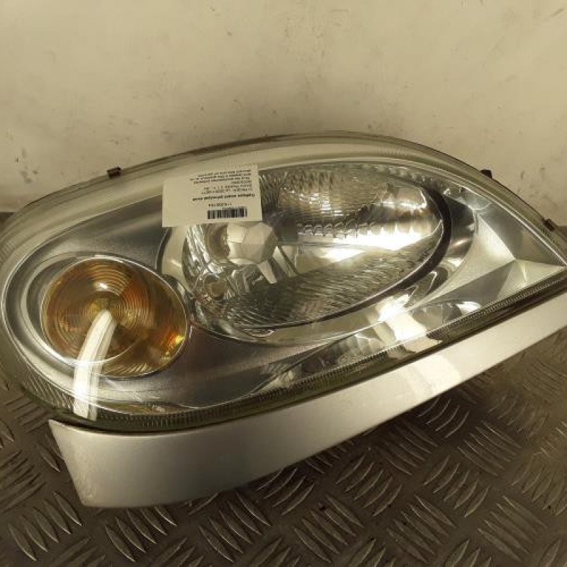 Optique avant principal droit (feux)(phare) CITROEN SAXO