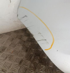 Pare choc arriere RENAULT CLIO 3 Photo n°6