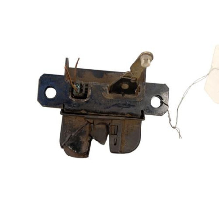 Serrure de hayon VOLKSWAGEN GOLF 4