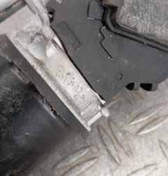 Moteur essuie glace avant RENAULT CLIO 3 Photo n°5